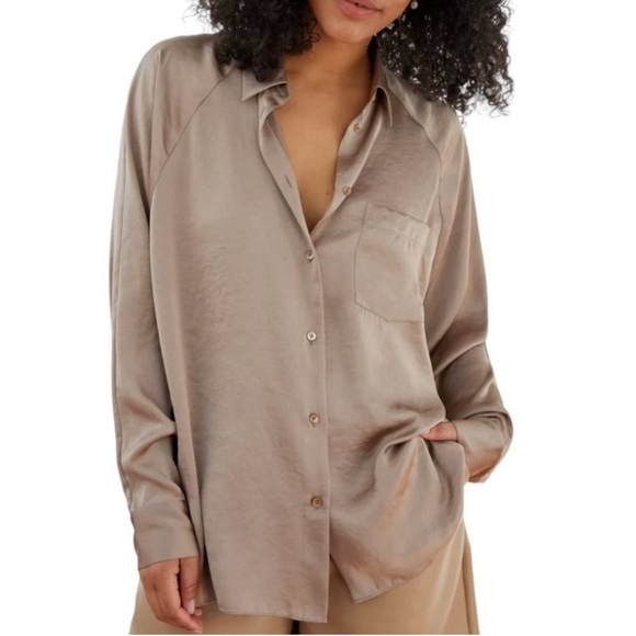 ARITZIA Wilfred Satin Relaxed Button Down Shirt - Picture 3 of 5